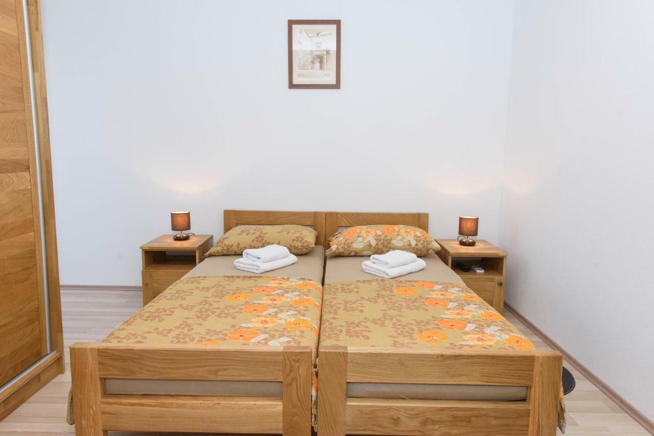 Luxury Rooms Ivana Kaštela Buitenkant foto