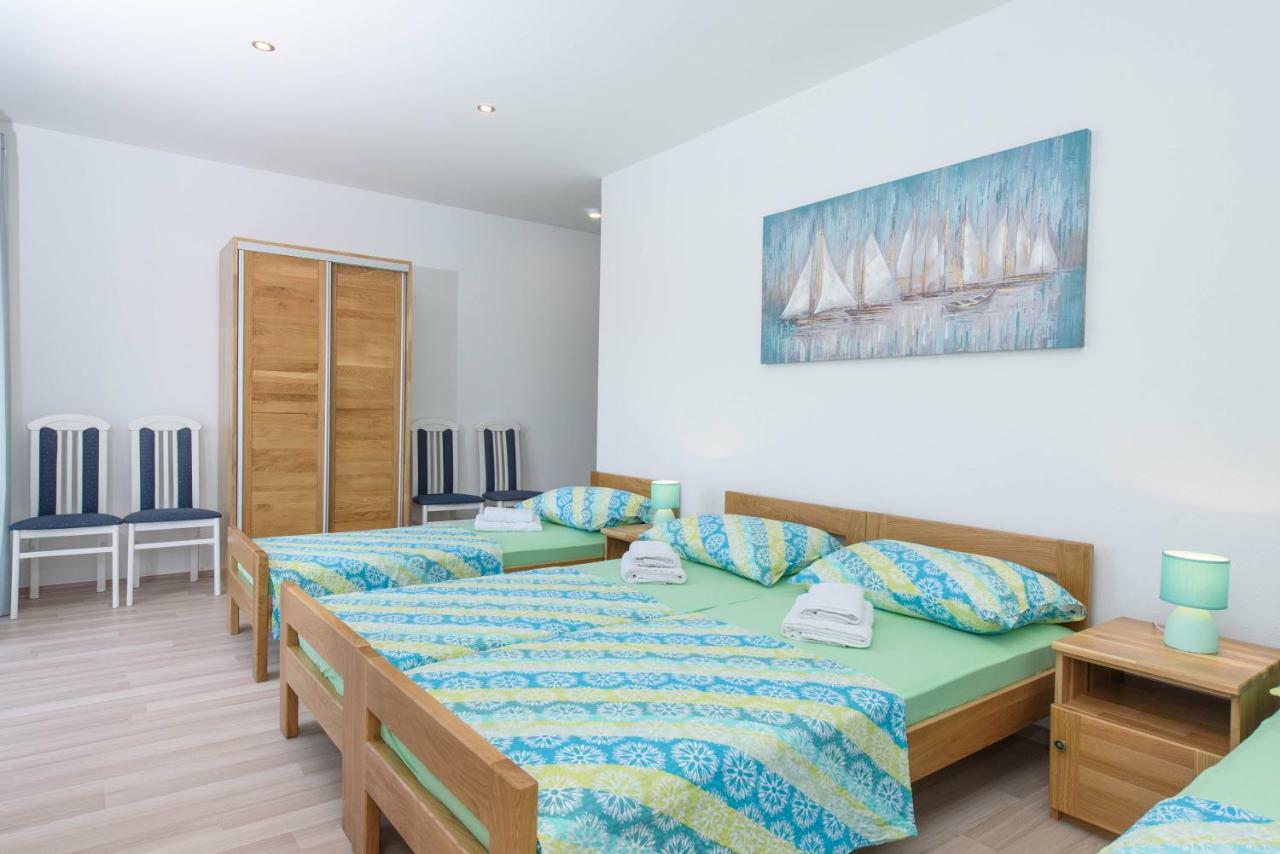Luxury Rooms Ivana Kaštela Buitenkant foto